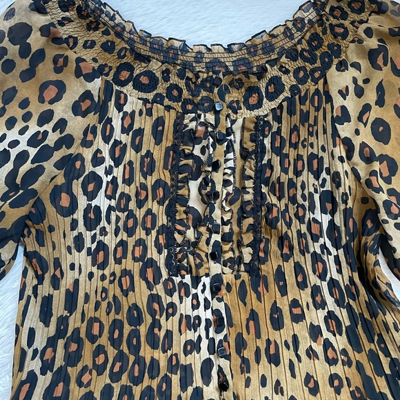 Women’s Y2K animal print sheer top - Picture 3 of 17